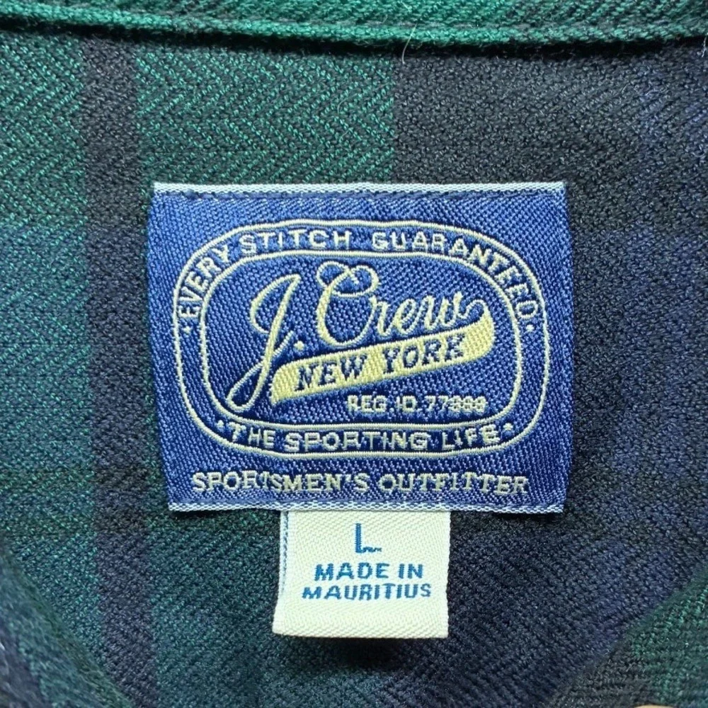 J. Crew Plaid Flannel Button Down Shirt Mens L Green Navy Blue Outdoor Preppy